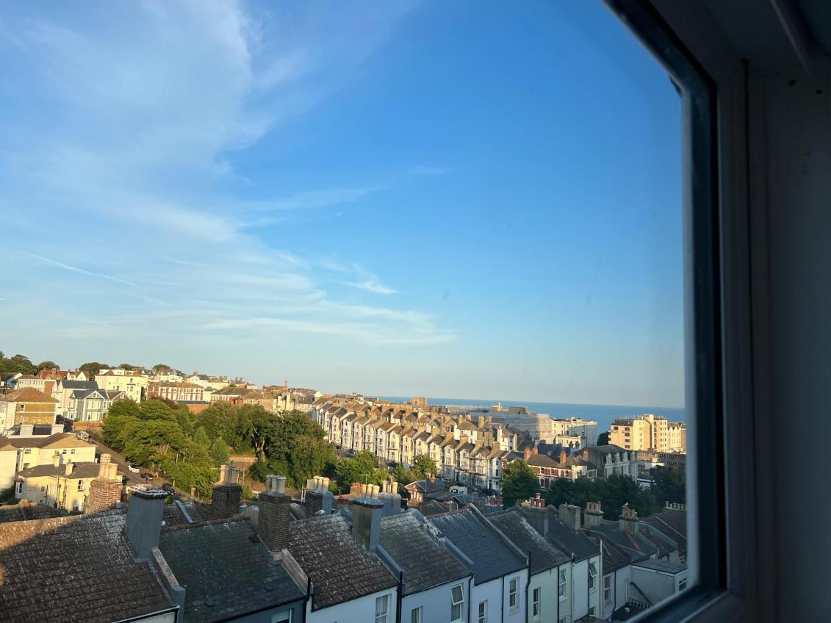 Lovely 1-Bedroom Flat In St Leonards On Sea Eksteriør bilde